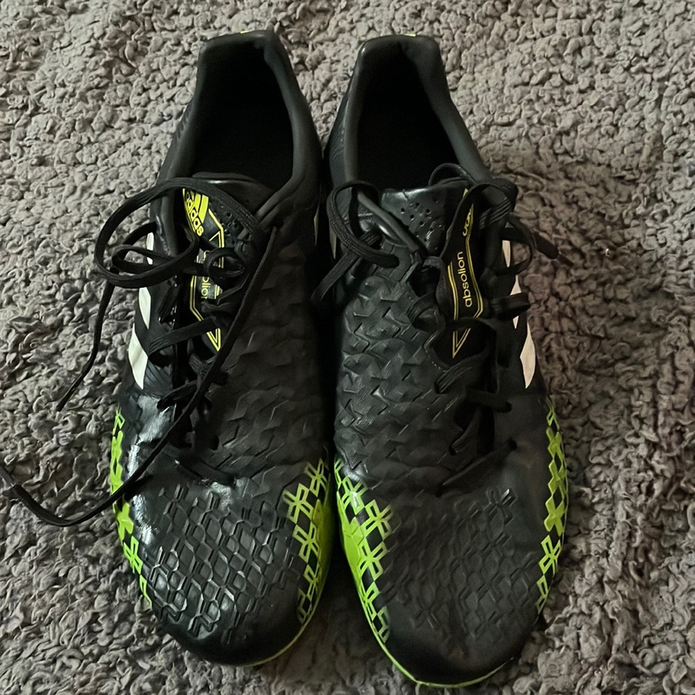 Men’s predator cleats